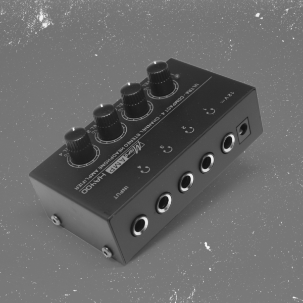 Amplificador de audífonos de 4 salidas