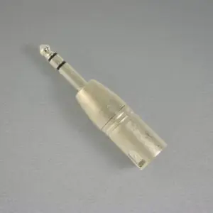 Adaptador de XLR macho a TRS 1/4"